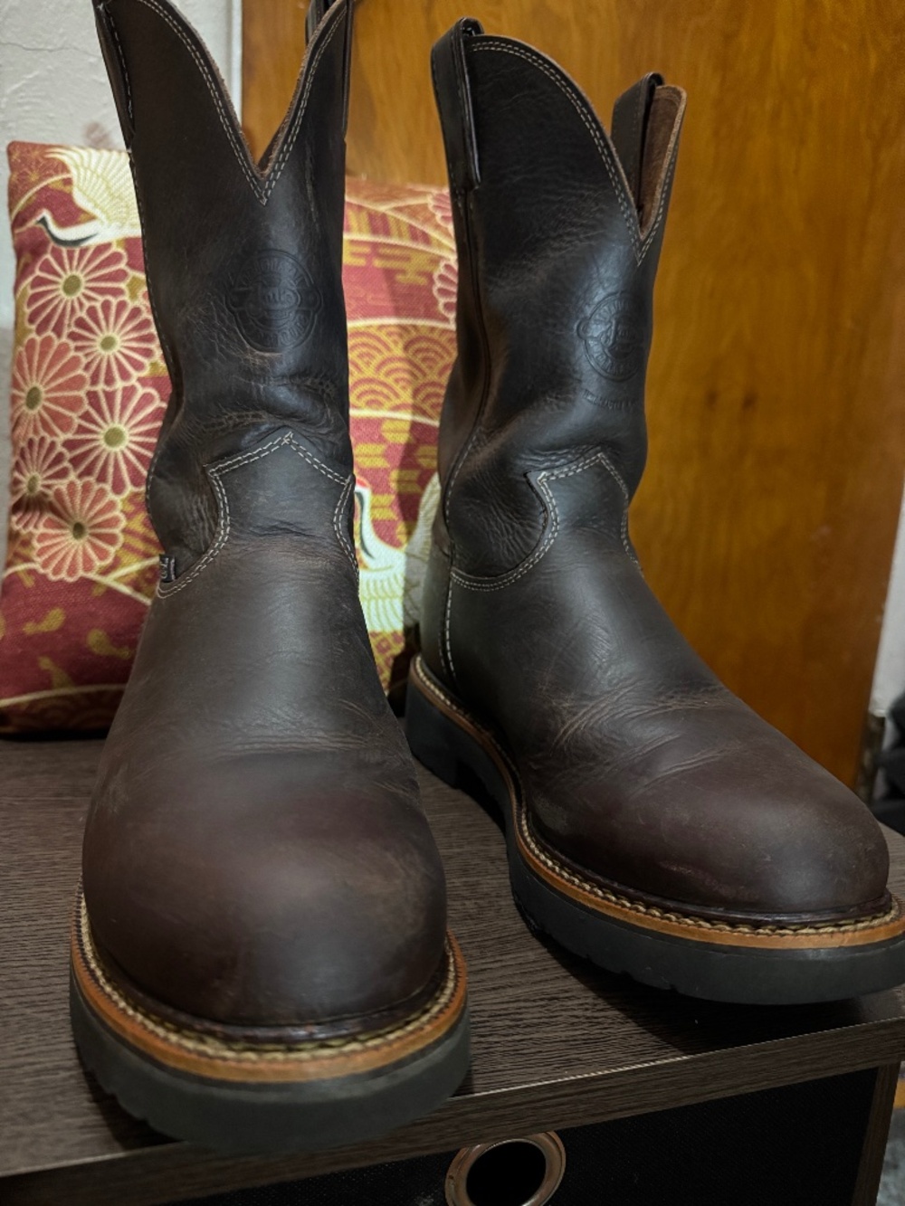 Justin 4442 Cowboy Western Work Boot [Rugged Chocolate Gaucho Leather] 9D